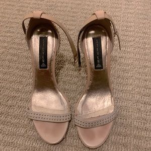 Steve Madden Shaye Ankle Strap Sandal on Nude/Tan